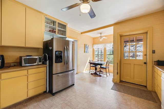 508 Martin Lane, Euless, TX 76040