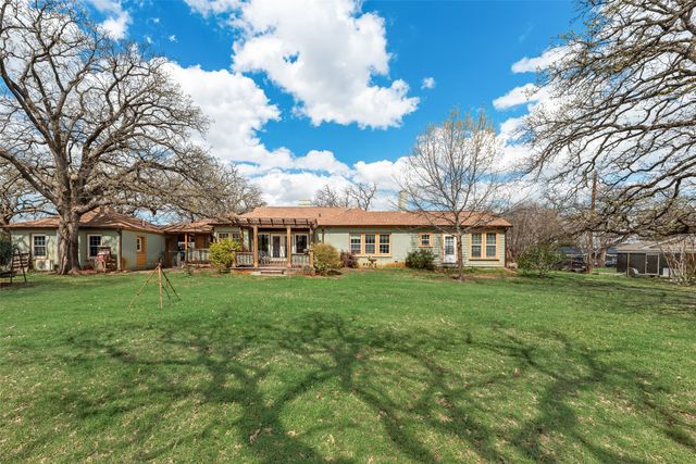 508 Martin Lane, Euless, TX 76040