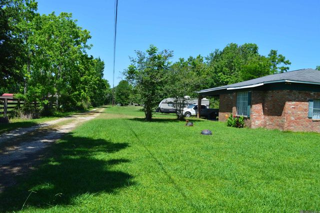 14289 W A J Rouyea Rd, Gonzales, LA 70737