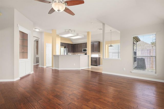 3715 Crescent Drive, Pearland, TX 77584