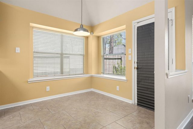 3715 Crescent Drive, Pearland, TX 77584