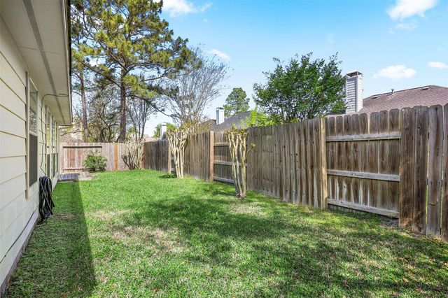 3715 Crescent Drive, Pearland, TX 77584