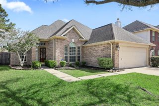 3715 Crescent Drive, Pearland, TX 77584