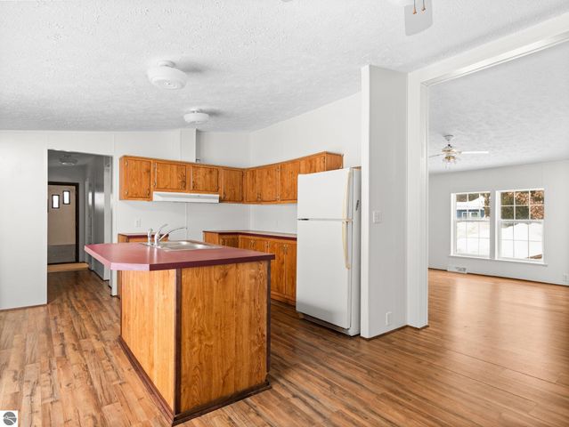 303 S Orange Street, Kalkaska, MI 49646