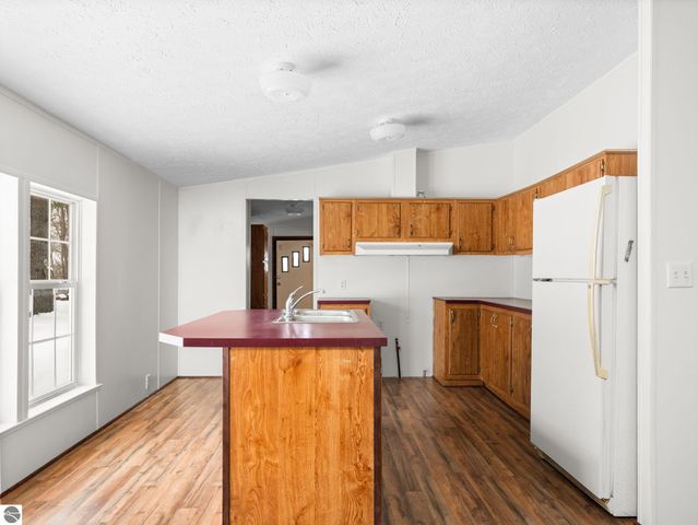 303 S Orange Street, Kalkaska, MI 49646