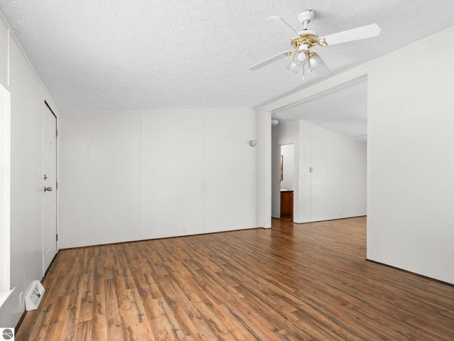 303 S Orange Street, Kalkaska, MI 49646