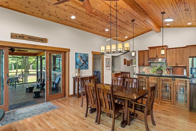 S1501 Canary Court, La Valle, WI 53941