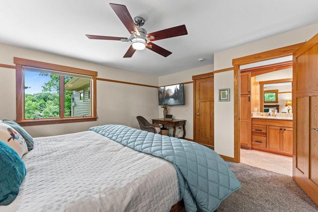 S1501 Canary Court, La Valle, WI 53941