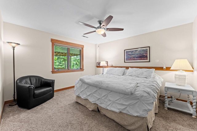 S1501 Canary Court, La Valle, WI 53941