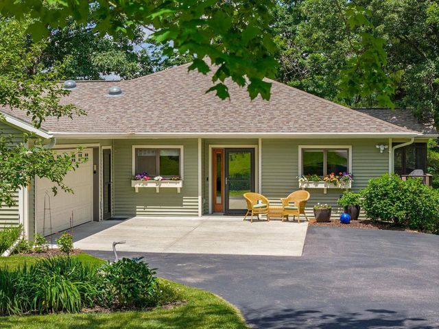 S1501 Canary Court, La Valle, WI 53941