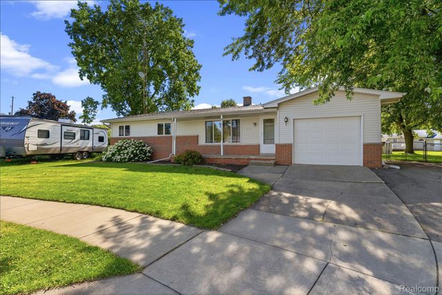 5155 Oxford Court, Swartz Creek, MI 48473