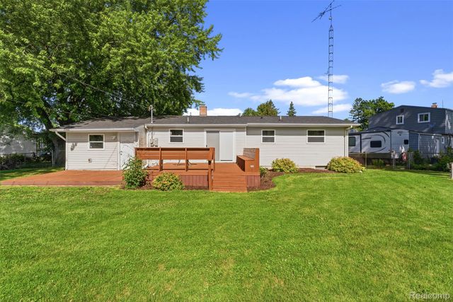 5155 Oxford Court, Swartz Creek, MI 48473