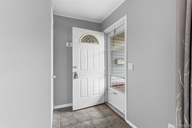 5155 Oxford Court, Swartz Creek, MI 48473