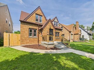 4835 N 40th STREET, Milwaukee, WI 53209