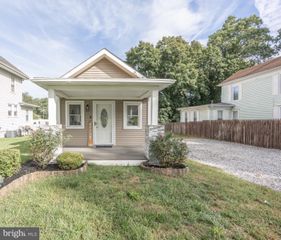 8 COLUMBIA AVE, Newfield, NJ 08344