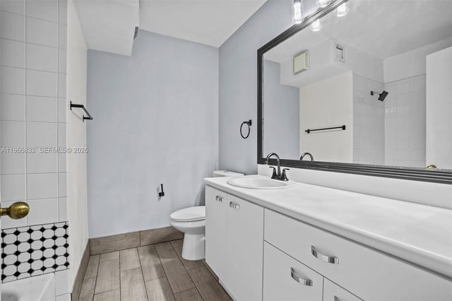 2167 Hacienda Ter, Weston, FL 33327