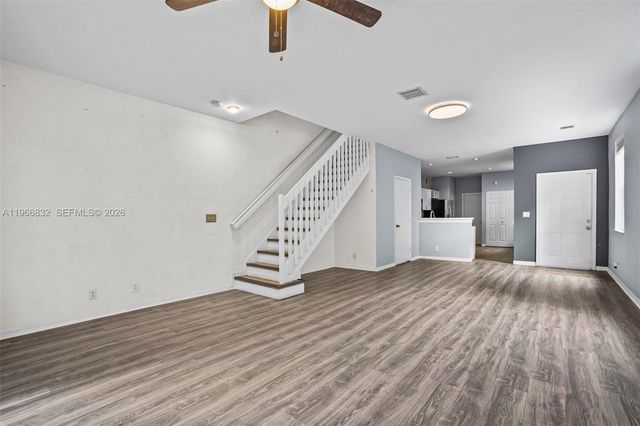 2167 Hacienda Ter, Weston, FL 33327