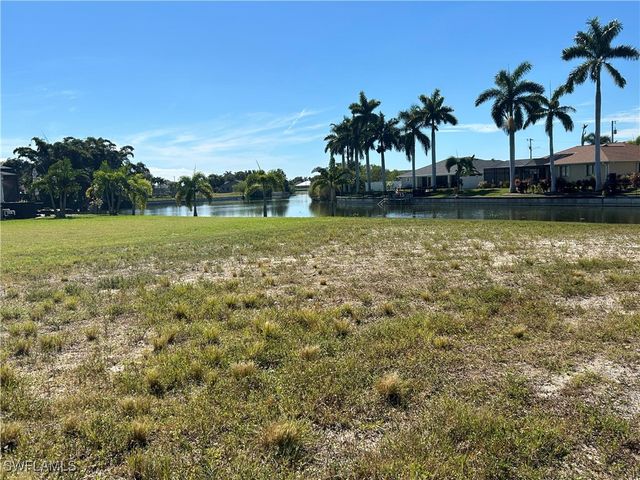 506 NE 21st PL, Cape Coral, FL 33909