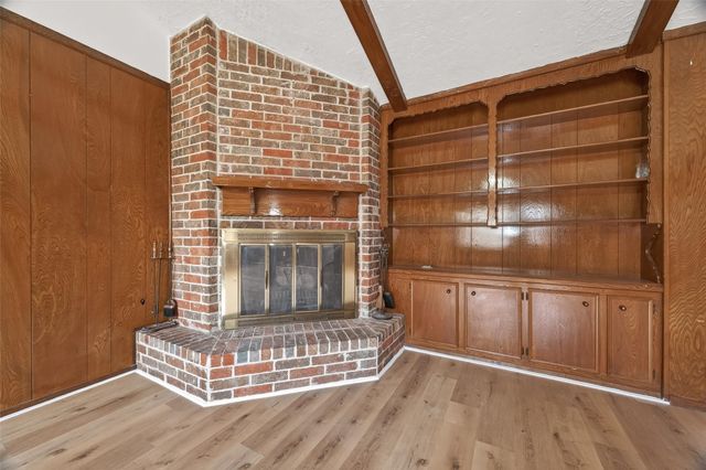 13335 Trompilla Lane, Houston, TX 77083