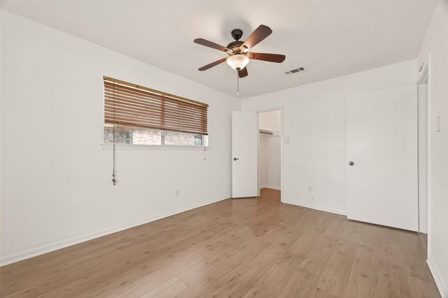 13335 Trompilla Lane, Houston, TX 77083