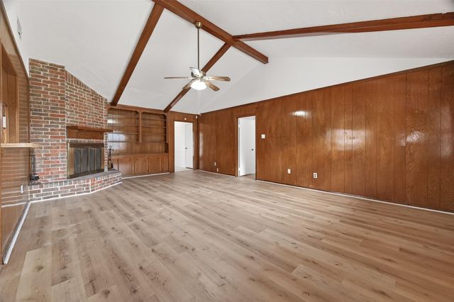 13335 Trompilla Lane, Houston, TX 77083