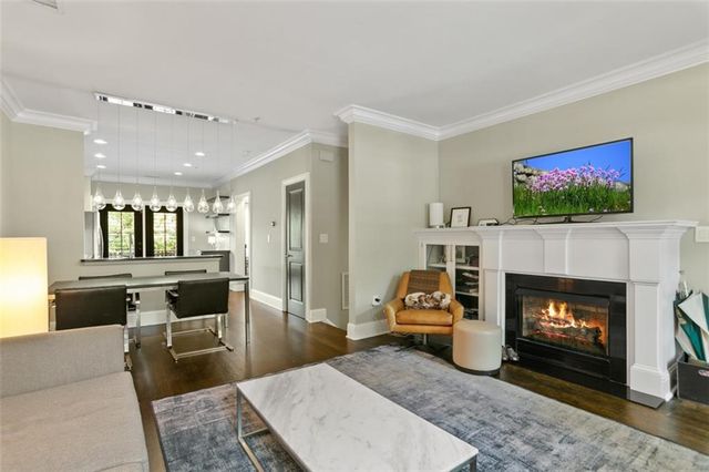 244 Le Gran Bend 63, Atlanta, GA 30328