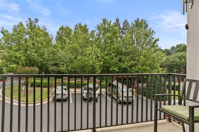 244 Le Gran Bend 63, Atlanta, GA 30328