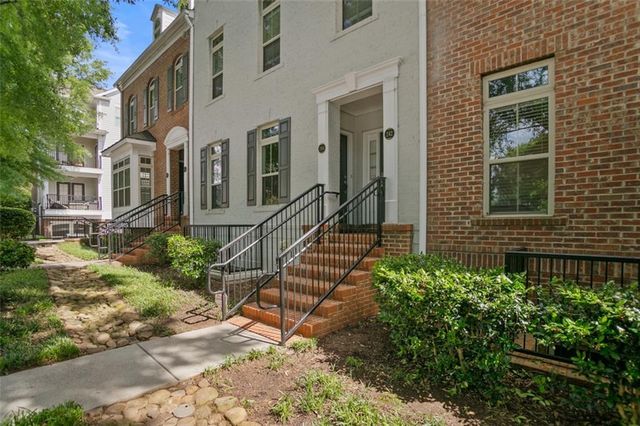244 Le Gran Bend 63, Atlanta, GA 30328