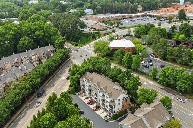 244 Le Gran Bend 63, Atlanta, GA 30328