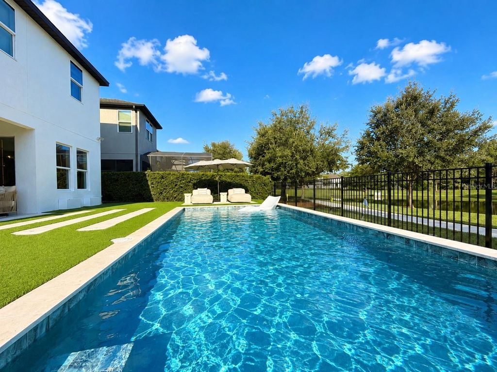 Image 39 of property listing at 12676 SALOMON COVE DRIVE, Windermere, FL 34786