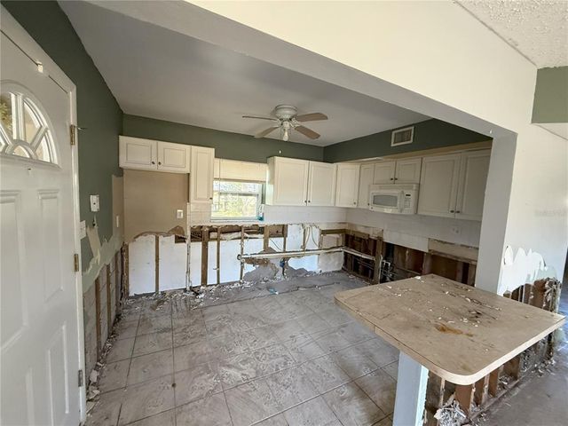 7366 ROYAL PALM DRIVE, New Port Richey, FL 34652