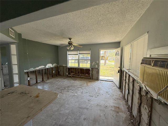 7366 ROYAL PALM DRIVE, New Port Richey, FL 34652