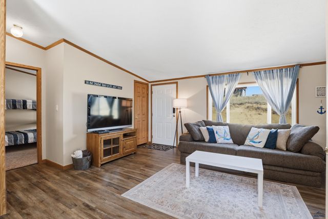 13345 WHITE PEBBLE CT, Hot Springs, SD 57747