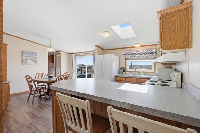 13345 WHITE PEBBLE CT, Hot Springs, SD 57747