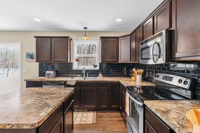 3177 Lighthouse Way 4, Saugatuck Twp, MI 49453