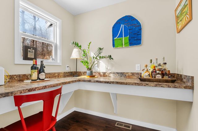 3177 Lighthouse Way 4, Saugatuck Twp, MI 49453