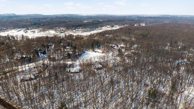 3177 Lighthouse Way 4, Saugatuck Twp, MI 49453