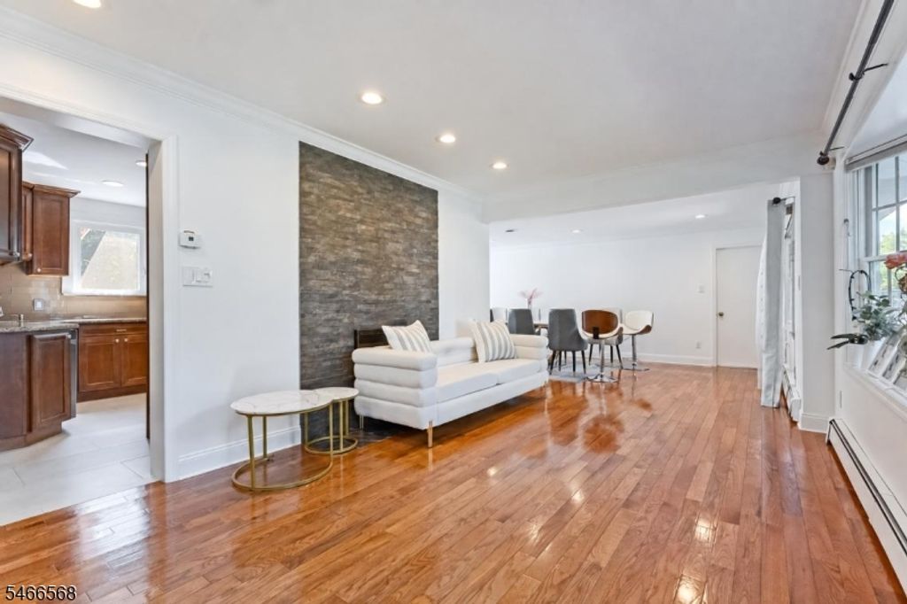 64 Spring Valley Rd, Paramus Boro, NJ 07652 — photo 4