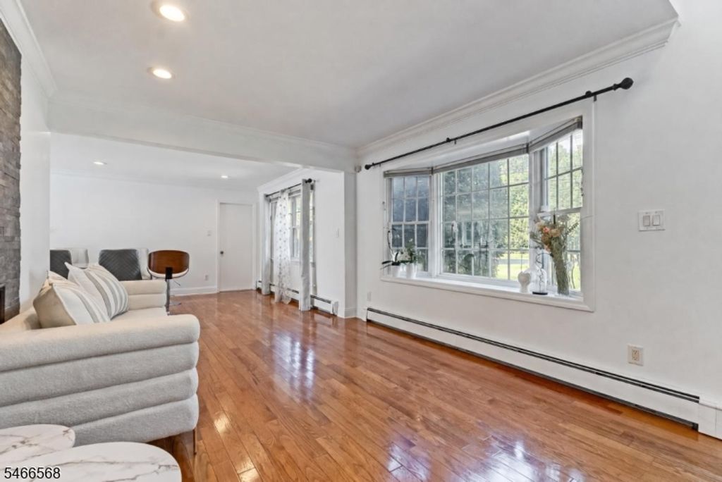 64 Spring Valley Rd, Paramus Boro, NJ 07652 — photo 5