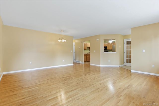 702 Scenic Lane, Poughkeepsie, NY 12603
