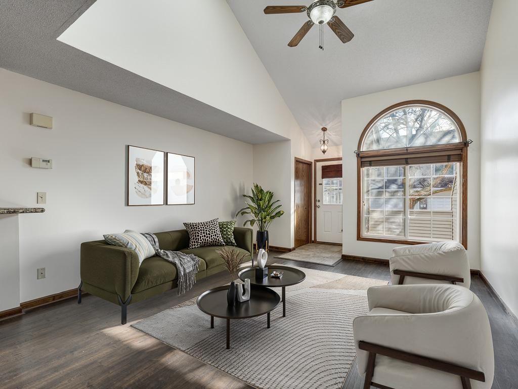 1120 Pecks Woods Drive, New Brighton, MN 55112 — photo 3