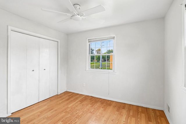 7303 CALDER DR, Capitol Heights, MD 20743