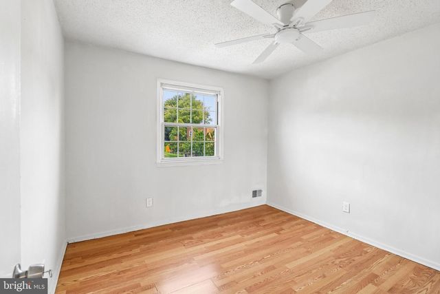 7303 CALDER DR, Capitol Heights, MD 20743