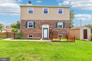 7303 CALDER DR, Capitol Heights, MD 20743