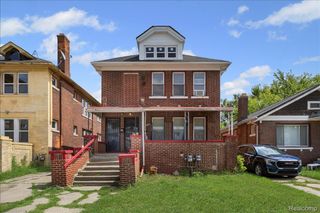 5061 Hillsboro Street, Detroit, MI 48204