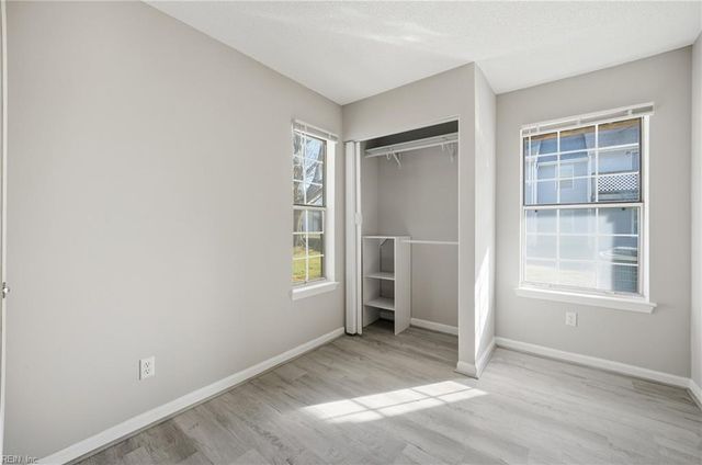 46 Emeraude Plage DR A, Hampton, VA 23666