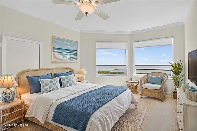 1060 Borghese LN 1005, Naples, FL 34114