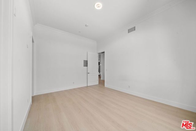 309 S Mariposa Avenue 301, Los Angeles, CA 90020