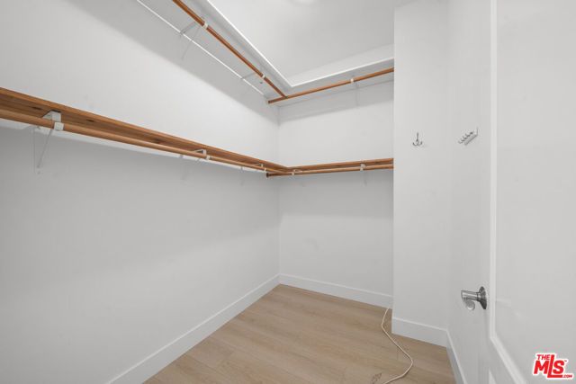 309 S Mariposa Avenue 301, Los Angeles, CA 90020