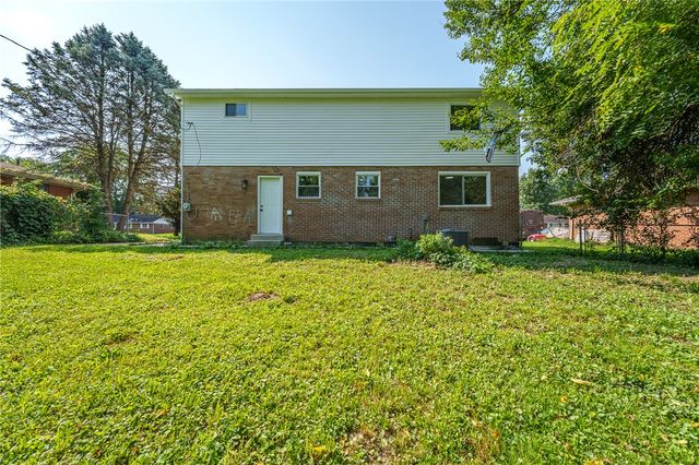 4889 Becker Drive, Dayton, OH 45417